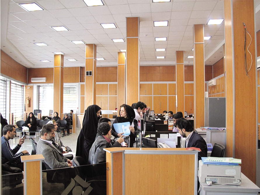 مقاوم سازی و بهسازی موسسه مالی و اعتباری مهر، شعبه میدان توحید